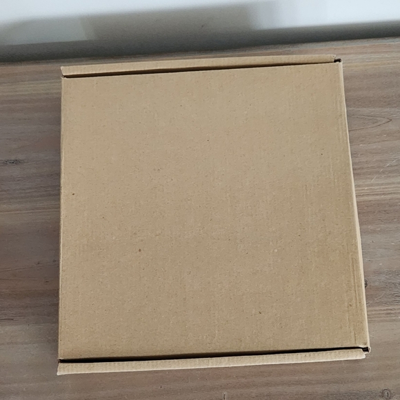 🎄 Lenox “Home Is Where The Heart Is” Christmas Plate – Heart-Shaped, Holiday - Picture 10 of 10